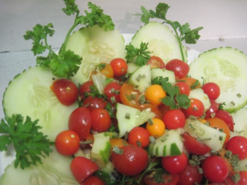 Fresh Tomato, Cucumber & Herb salad
